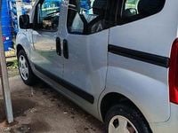 Usata Fiat Qubo Active 95 CV (69 kW) 2016 Grigio Monovolume