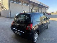 Usata Renault Twingo Dynamique 58 CV (42 kW) 2007 Nero Utilitaria
