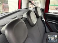 Nuova Fiat Panda Launch Edition 69 CV (50 kW) 2025 Rosso Utilitaria