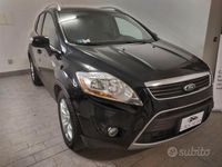 Usata Ford Kuga 140 CV (102 kW) 2012 Nero SUV