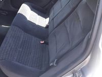 Usata VW Passat 101 CV (74 kW) 2004 Grigio Berlina