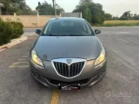 Usata Lancia Delta 120 CV (88 kW) 2010 Grigio Utilitaria