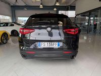 Usata Alfa Romeo Stelvio Executive 280 CV (205 kW) 2018 Nero SUV