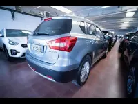 Usata Suzuki SX4 S-Cross 140 CV (102 kW) 2019 Grigio chiaro SUV
