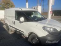 Usata Fiat Doblò Easy 120 CV (88 kW) 2016 Monovolume