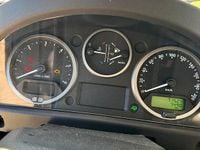 Usata Land Rover Defender SE 68 CV (50 kW) 2008 Bianco Station wagon