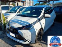 Brugt Toyota Aygo X-wave 69 HK (50 kW) 2017 Hvid Hatchback