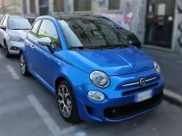 Usata Fiat 500 Rockstar 69 CV (50 kW) 2020 Blu/azzurro Utilitaria