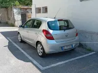 Usata Hyundai i20 85 CV (62 kW) 2012 Grigio Utilitaria