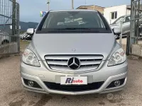 Usata Mercedes B180 109 CV (80 kW) 2010 Monovolume