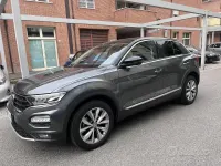Usata VW T-Roc 150 CV (110 kW) 2019 Nero SUV