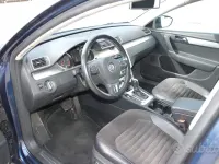 Usata VW Passat Highline 170 CV (125 kW) 2012 Blu Station wagon