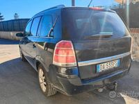 usata Opel Zafira 1.9 7posti con gancio di traino