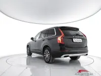 Usata Volvo XC90 Momentum 235 CV (172 kW) 2019 Nero SUV