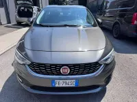 Usata Fiat Tipo Lounge 95 CV (69 kW) 2016 Grigio Berlina