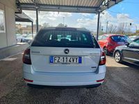 Usata Skoda Octavia G-TEC Ambition 131 CV (96 kW) 2020 Bianco Station wagon