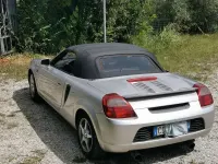 Usata Toyota MR2 140 CV (102 kW) 2002 Argento Cabrio