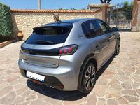 Usata Peugeot 208 GT-line 102 CV (75 kW) 2020 Argento Utilitaria