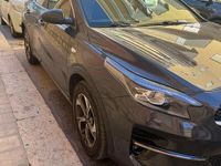 Begagnad Kia XCeed Turbo 120 HK (88 kW) 2022 Grå SUV