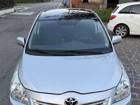 Usata Toyota Verso Sol 132 CV (97 kW) 2010 Grigio Monovolume