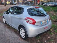 Usata Peugeot 208 Active 75 CV (55 kW) 2014 Other Utilitaria