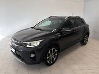 Usata Kia Stonic Style 110 CV (80 kW) 2017 Grigio SUV