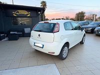 Usata Fiat Punto Evo Dynamic 77 CV (56 kW) 2012 Bianco Utilitaria