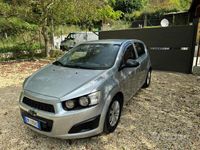 Usata Chevrolet Aveo 86 CV (63 kW) 2012 Grigio Berlina