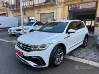 Usata VW Tiguan R-line 150 CV (110 kW) 2023 Bianco SUV