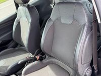 Usata Opel Adam Rocks Rocks 70 CV (51 kW) 2019 Bianco Utilitaria