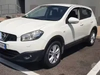 Usata Nissan Qashqai Tekna 110 CV (80 kW) 2012 Bianco SUV