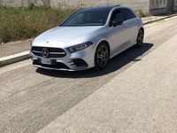Usata Mercedes A180 Premium 116 CV (85 kW) 2019 Argento Berlina