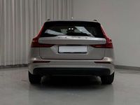 Usata Volvo V60 Core 197 CV (144 kW) 2023 Bright dusk met. Station wagon