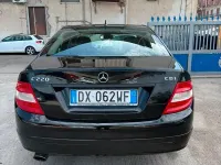 Usata Mercedes C220 170 CV (125 kW) 2009 Nero Berlina