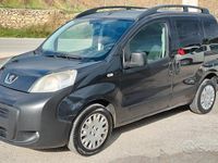 Usata Peugeot Bipper Outdoor 75 CV (55 kW) 2015 Nero Monovolume