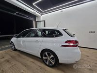 Usata Peugeot 308 Business-Line 120 CV (88 kW) 2016 Bianco Station wagon