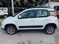 Usata Fiat Panda 4x4 S 95 CV (69 kW) 2016 Bianco Utilitaria