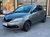 Usata Lancia Ypsilon Silver 69 CV (50 kW) 2020 Grigio Utilitaria