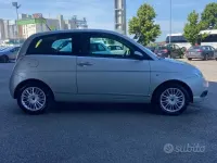 Usata Lancia Ypsilon 60 CV (44 kW) 2008 Grigio Utilitaria