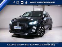 Usata Peugeot 208 Allure 101 CV (74 kW) 2025 Nero Utilitaria