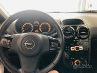 Usata Opel Corsa 2011 Bianco Utilitaria