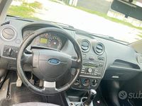 Usata Ford Fiesta 75 CV (55 kW) 2008 Nero Utilitaria