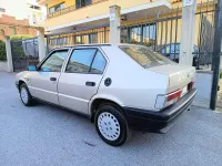 Usata Alfa Romeo 33 86 CV (63 kW) 1988 Beige Berlina