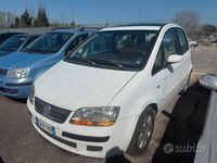 Usata Fiat Idea 101 CV (74 kW) 2005 Bianco Monovolume
