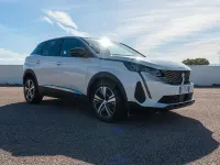 Usata Peugeot 3008 Allure 131 CV (96 kW) 2024 Bianco SUV