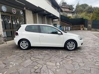 Usata VW Golf VI Highline 105 CV (77 kW) 2010 Bianco Utilitaria