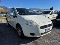 Usata Fiat Punto Lounge 77 CV (56 kW) 2013 Bianco Utilitaria