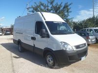 Usata Iveco Daily 160 CV (117 kW) 2010 Bianco Furgone