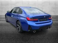 Usata BMW 320 M Sport 184 CV (135 kW) 2023 Blu/azzurro Berlina