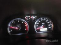 Usata Suzuki Jimny 86 CV (63 kW) 2006 Grigio SUV